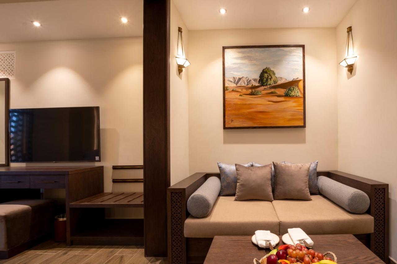 מלון Margham Al Badayer Retreat By Sharjah Collection מראה חיצוני תמונה A suite at the hotel