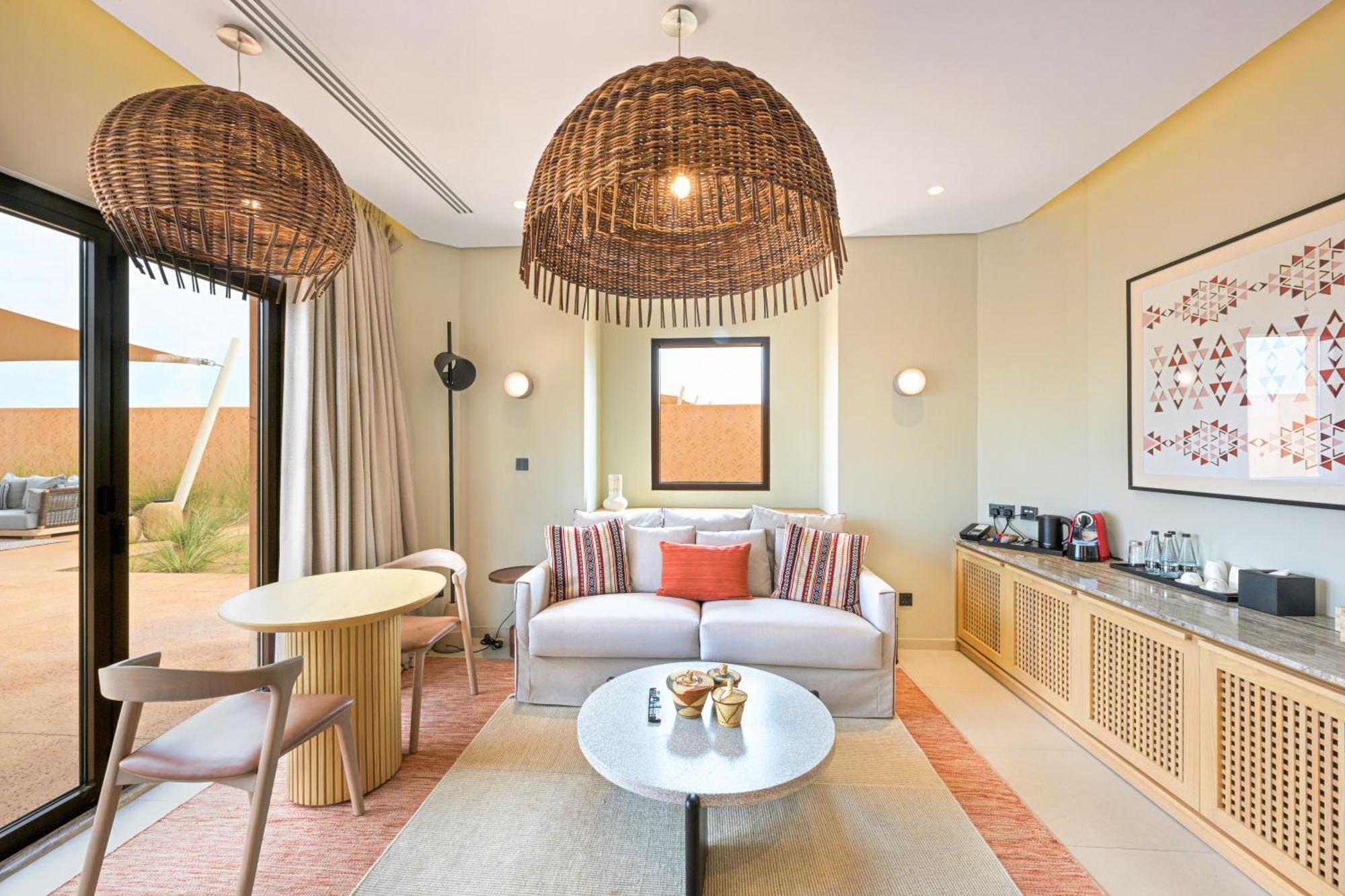 מלון Margham Al Badayer Retreat By Sharjah Collection מראה חיצוני תמונה A living room at the hotel